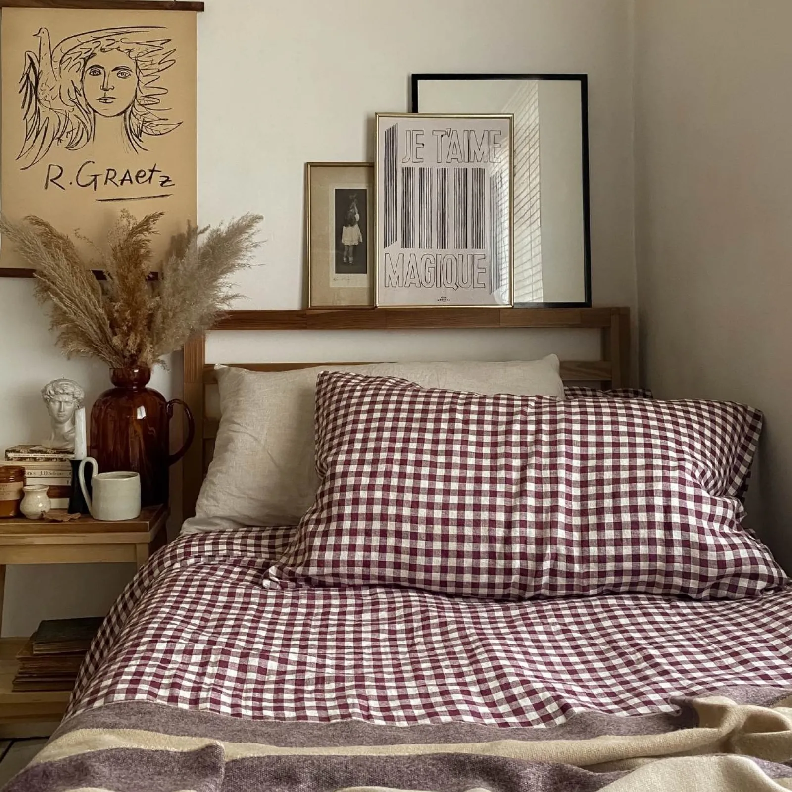 Piglet in Bed 100% Linen Pillowcases (Pair) Berry Gingham Online